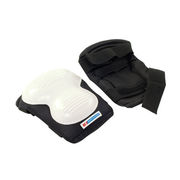 Poly Ridgid Kneepads